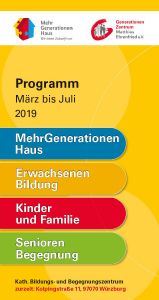Das neue Programmheft des Generationen-Zentrums Matthias Ehrenfried liegt aus.