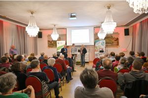 Beim KLB-Gesprächsabend „Land - Klima - Wohin in Unterfranken?“ war der Saal des Hubertushofs in Fährbrück bis auf den letzten Platz gefüllt. 