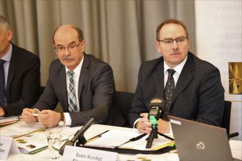 Bischöflicher Finanzdirektor Sven Kunkel (rechts) und sein Stellvertreter Andreas Hammer.