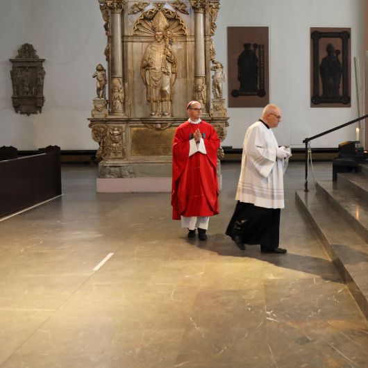 Bischof Dr. Franz Jung feierte am Pfingstsonntag einen Pontifikalgottesdienst im Kiliansdom.