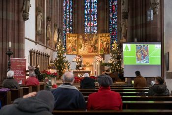 Zu einer weihnachtlichen Andacht lud die Gemeinschaft Sant'Egido am 25. Dezember unter anderem in die Würzburger Marienkapelle ein.