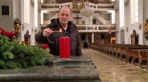 Dekan Thomas Gröner zeigt in der neuen Serie "Kirchenführungen" seine Kirche Sankt Peter und Paul in Oberammergau.