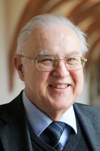Pfarrer i. R. Monsignore Professor DDR. Dieter Feineis.