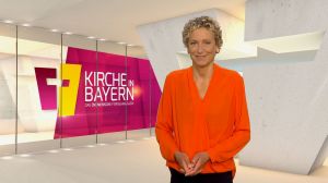 Bernadette Schrama moderiert das ökumenische Fernsehmagazin "Kirche in Bayern" am Sonntag, 1. August.