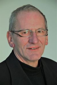 Domkapitular em. Dr. Jürgen Lenssen