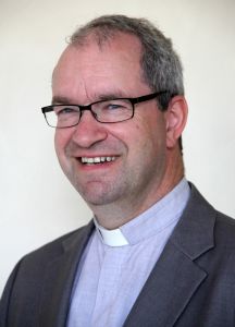 Pfarrer Helmut Rügamer