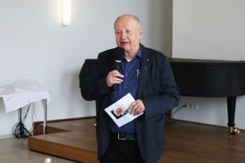 Domkapitular Albin Krämer, Leiter der Hauptabteilung Seelsorge, forderte die Anwesenden auf, sich mit Mut den kommenden Herausforderungen zu stellen.