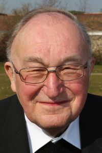Pfarrer i. R. Bernhard Strohmenger