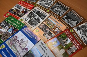 Seit 2012 gibt der Kulturgeschichtliche Arbeitskreis Burggrumbach Hefte für Geschichtsinteressierte heraus.