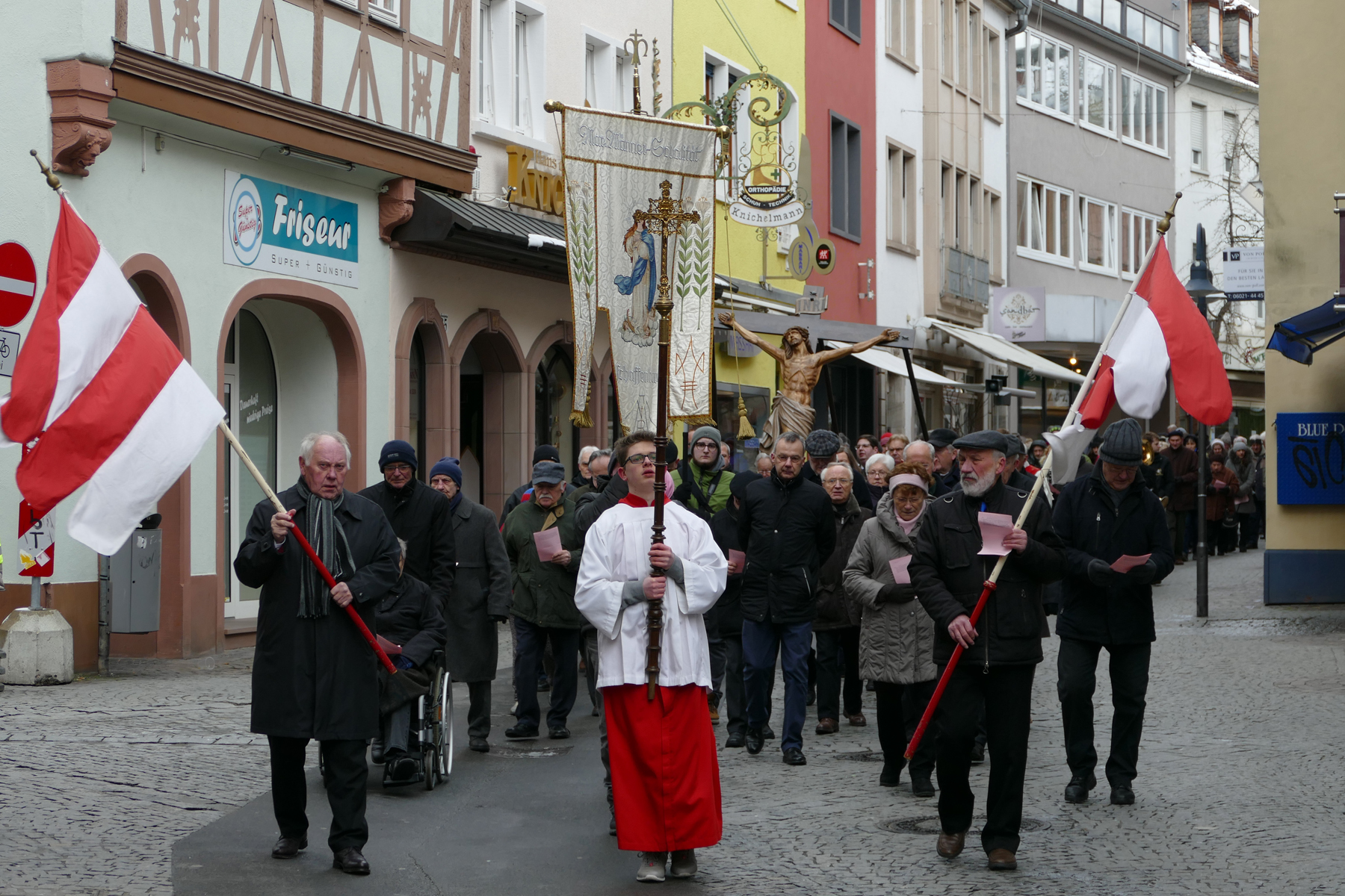 Kreuzprozession Aschaffenburg